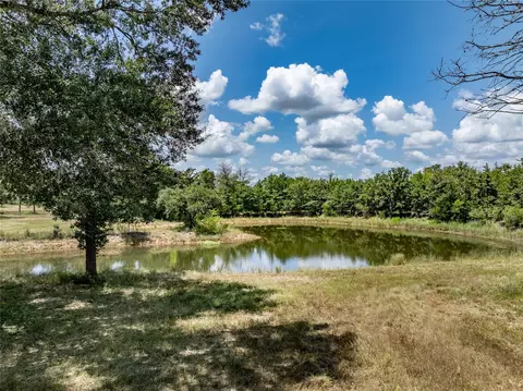 1126 Abel Rd, New Ulm, TX 78950