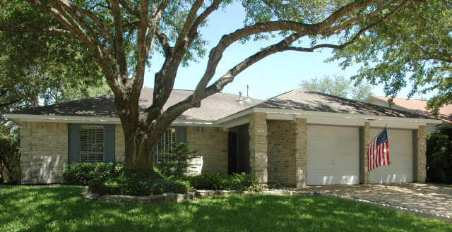 962 Three Forks Dr, Katy, TX 77450 photo 1