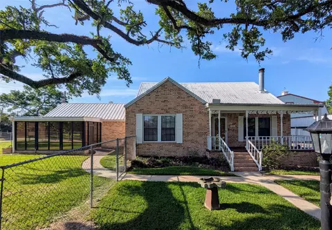 2654 Cos St, Liberty, TX 77575