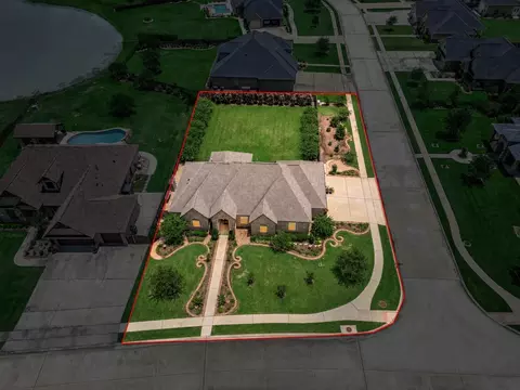 View/Area - 720 Rustic Oaks Dr, Angleton, TX 77515 photo 1 of 1