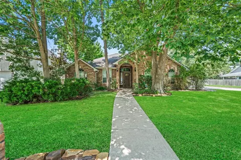 13322 Enchanted Way Dr, Montgomery, TX 77356