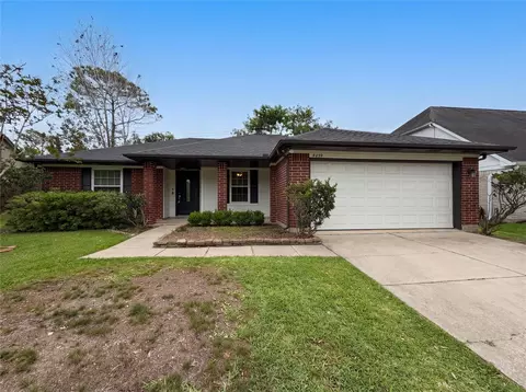 4939 Shady Oaks Ln, Friendswood, TX 77546