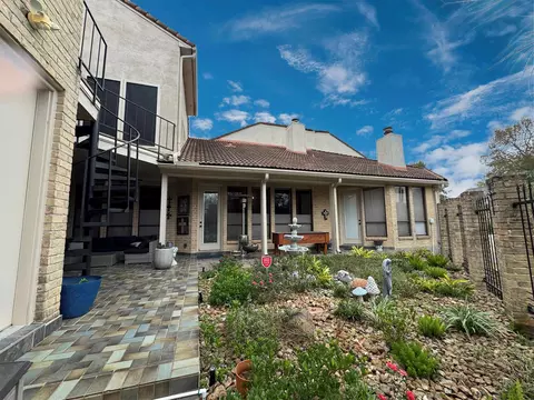 15727 Tanya Cir, Houston, TX 77079