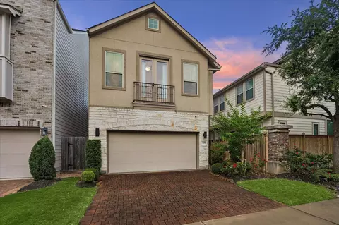 3614 Golf Dr, Houston, TX 77018