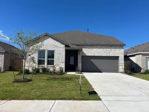 5422 Peacock Bass Dr, Baytown, TX 77521