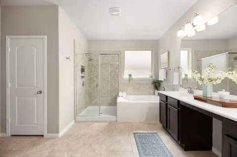 Bath - 14023 Beaverhead Range Ct, Conroe, TX 77384 photo 2 of 3