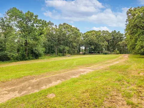 Exterior - 5740 Hwy 103 E, Lufkin, TX 75901 photo 3 of 3