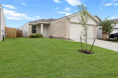 5345 Basquiat Dr, Houston, TX 77048