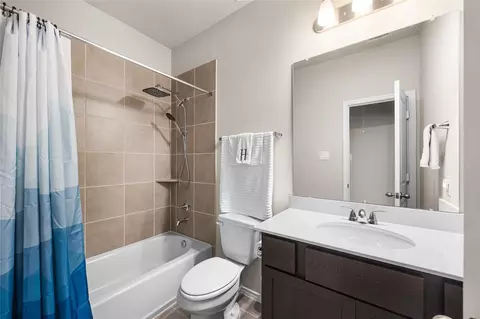 Bath - 3212 Bright Maple Dr, Spring, TX 77386 photo 4 of 4