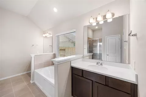 Bath - 3212 Bright Maple Dr, Spring, TX 77386 photo 1 of 4