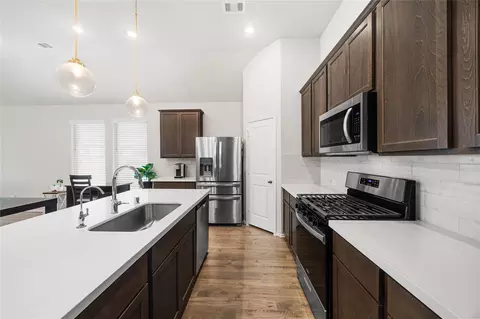 Kitchen - 3212 Bright Maple Dr, Spring, TX 77386 photo 2 of 3