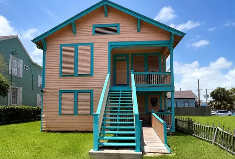1408 Mechanic St, Galveston, TX 77550