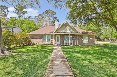 24243 Red Deer Dr, Huffman, TX 77336