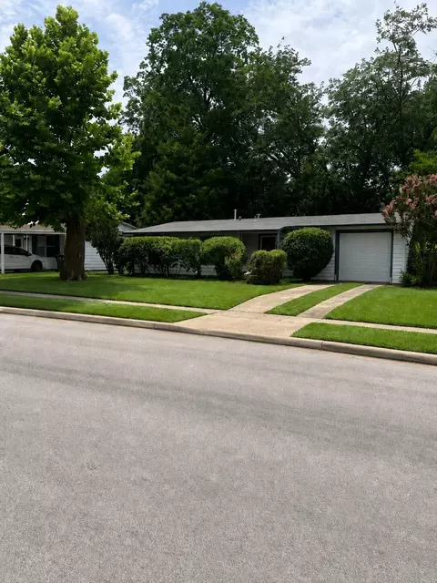 1513 Murray Dr, Garland, TX 75042