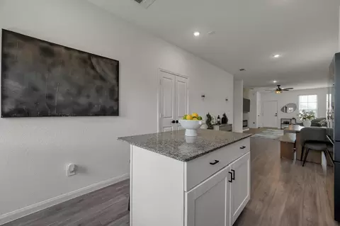 Kitchen - 5710 Finely Run St, Spring, TX 77373 photo 3 of 3