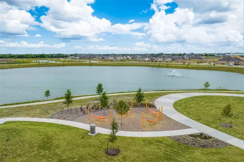 View/Area - 3542 Cardinal Pointe Dr, Angleton, TX 77515 photo 2 of 4