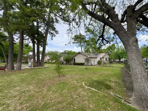 4902 Dunsmere St, Houston, TX 77018