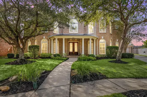 2827 Broken Arrow, Missouri City, TX 77459