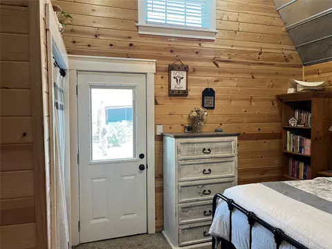 Bedroom - 796 Shelly Rd, Refugio, TX 78377 photo 2 of 5
