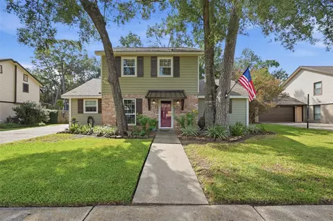 3705 September Dr, Baytown, TX 77521