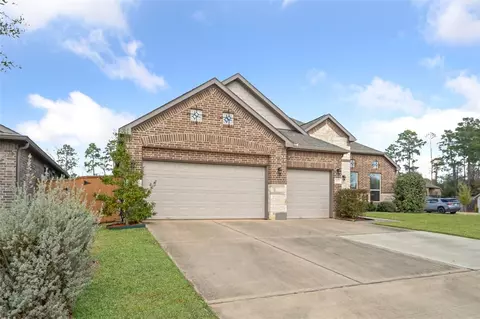 327 Red Maple Ln, Conroe, TX 77304 photo 1