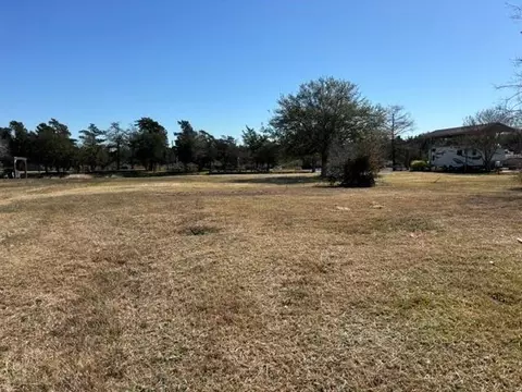 222 Rueorleans St, Baytown, TX 77520