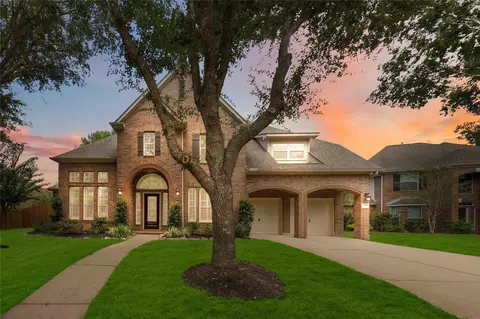 3303 Raleigh Row Cor, Missouri City, TX 77459