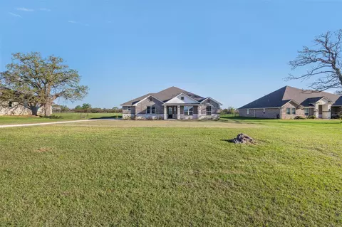 10120 Henley Cv, Iola, TX 77861