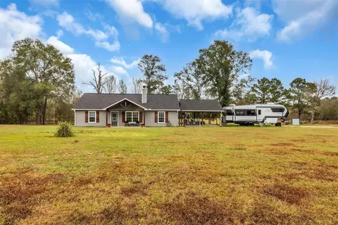 696 Independence Rd, Shepherd, TX 77371 photo 1