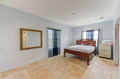 Bedroom - 8570 Sunny Side Rd, Hempstead, TX 77445 photo 5 of 12
