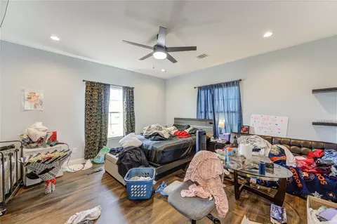 Bedroom - 8570 Sunny Side Rd, Hempstead, TX 77445 photo 7 of 12