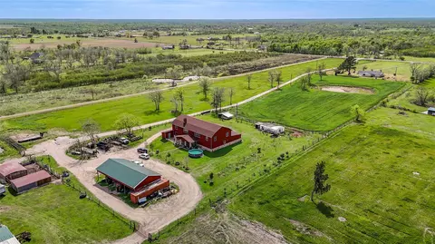 View/Area - 8570 Sunny Side Rd, Hempstead, TX 77445 photo 7 of 8