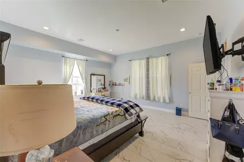 Bedroom - 8570 Sunny Side Rd, Hempstead, TX 77445 photo 12 of 12