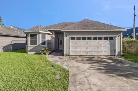 9711 Signet St, Houston, TX 77029