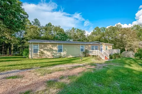 700 Pineview, Conroe, TX 77304 photo 1