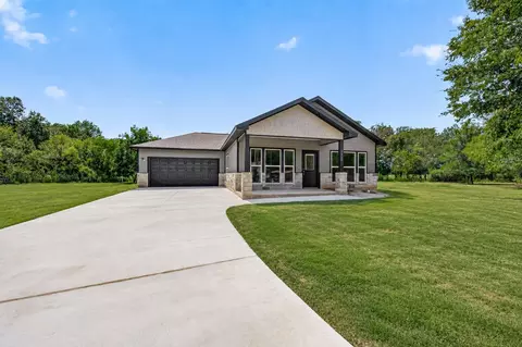 1147 Baja Rd, Montgomery, TX 77356