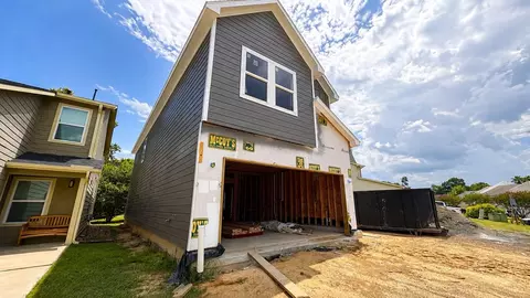 293 Capetown Dr, Montgomery, TX 77356