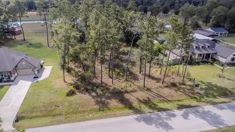 840 Road 660, Dayton, TX 77535