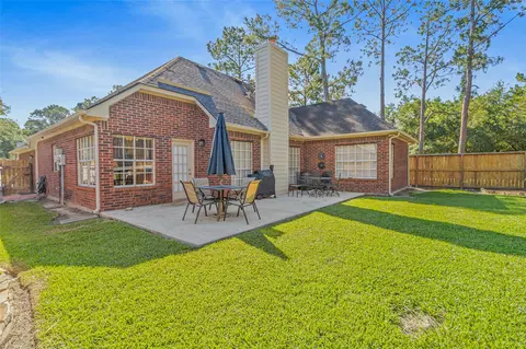 7729 Park Falls Dr, Houston, TX 77095
