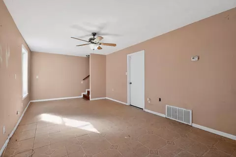 Living - 712 E Peach St, Angleton, TX 77515 photo 5 of 7