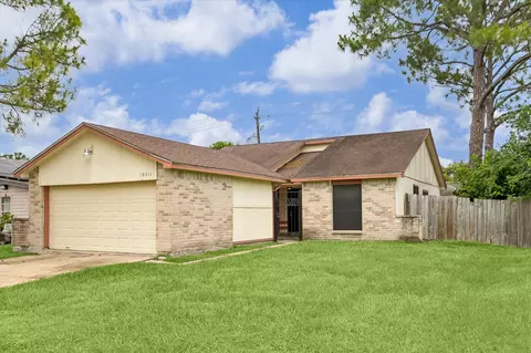 10311 Westedge Dr, Sugar Land, TX 77498