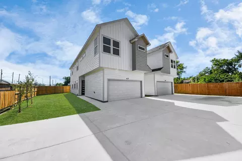 4133 E Toliver St, Houston, TX 77016