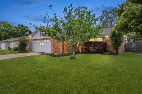 13622 Cherrydown St, Sugar Land, TX 77498