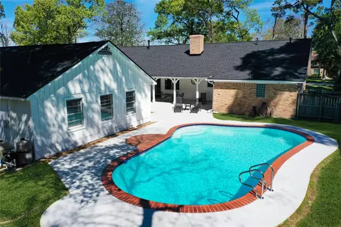 202 Basswood Dr, Spring, TX 77386