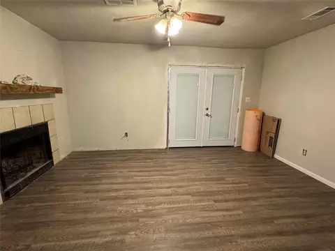 Living - 1380 Cardinal Ln, Trinity, TX 75862 photo 3 of 4