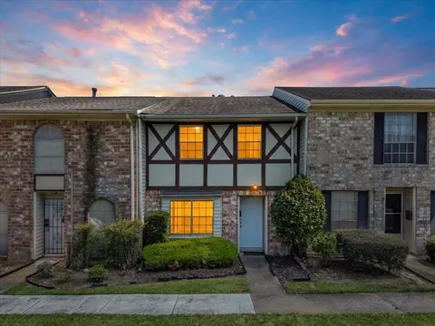 12278 Beamer Rd, Houston, TX 77089
