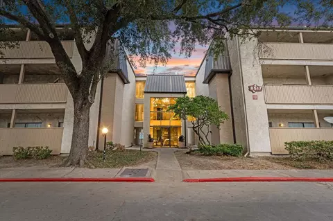 8517 Hearth Dr #2, Houston, TX 77054