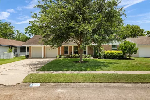 5222 Spellman Rd, Houston, TX 77035
