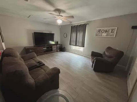 16887 Main St, Splendora, TX 77372 photo 6