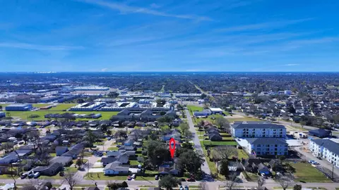 415 Halkies Rd, South Houston, TX 77587